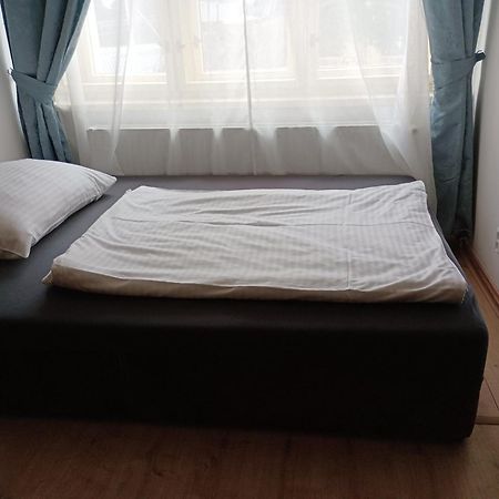 Apartments Bouquet Прага Экстерьер фото