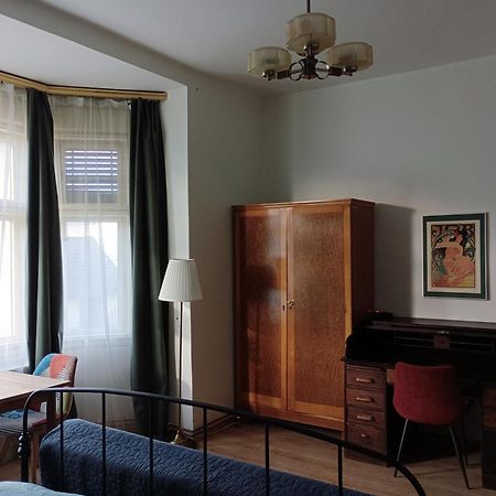 Apartments Bouquet Прага Экстерьер фото