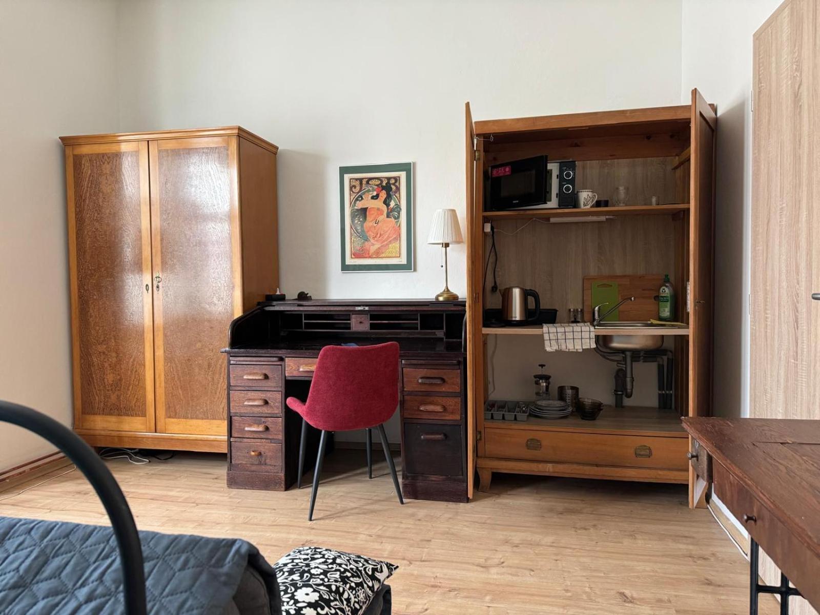 Apartments Bouquet Прага Экстерьер фото